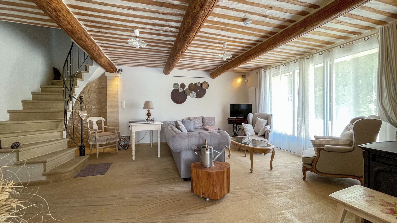 Photo of Livingroom in La Roque-sur-Pernes