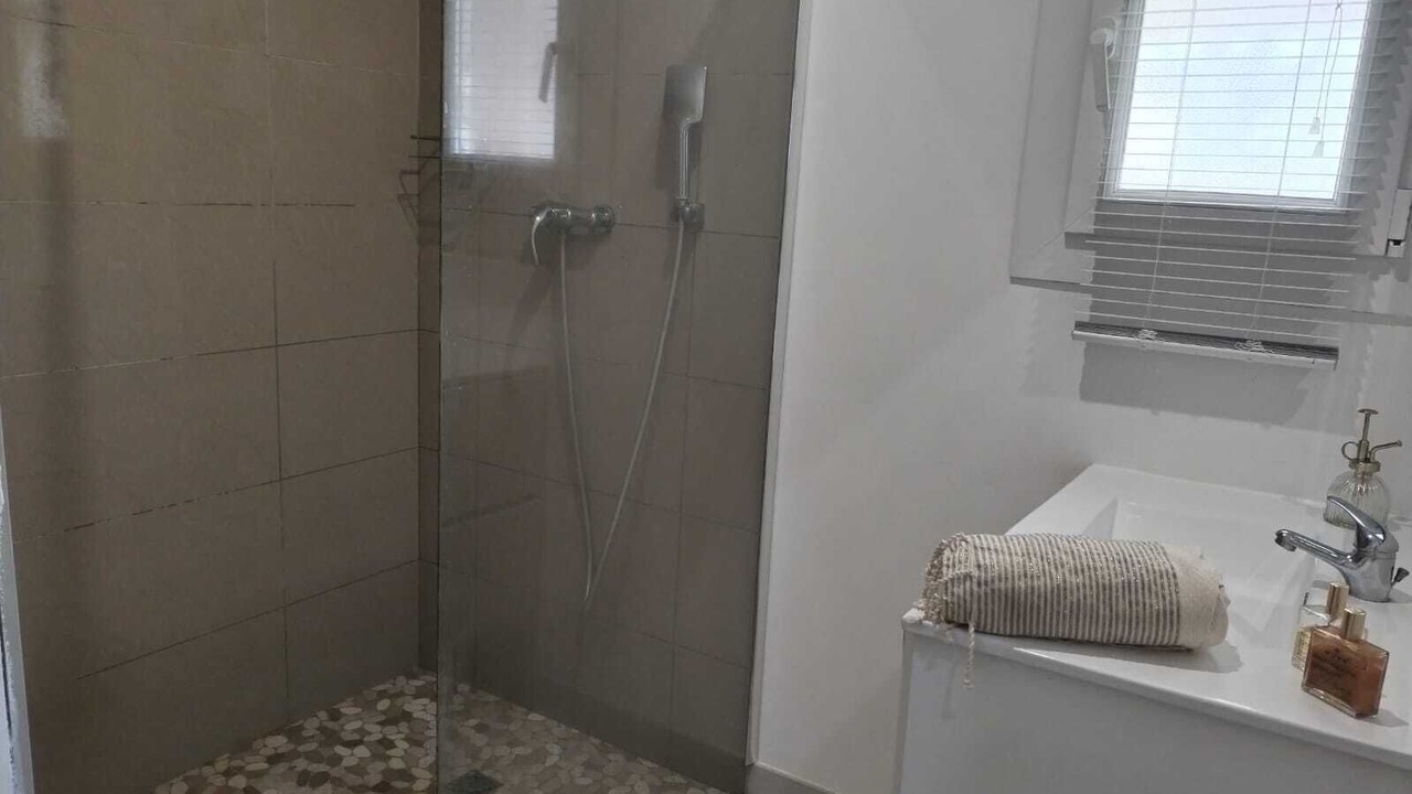 Photo of Bathroom in Pont-Saint-Esprit