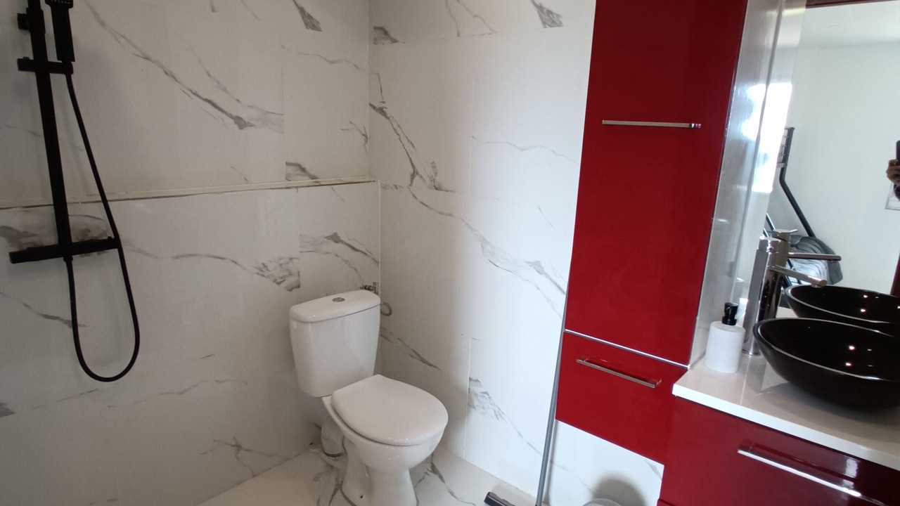 Photo of Bathroom in L'Hopital-du-Grosbois