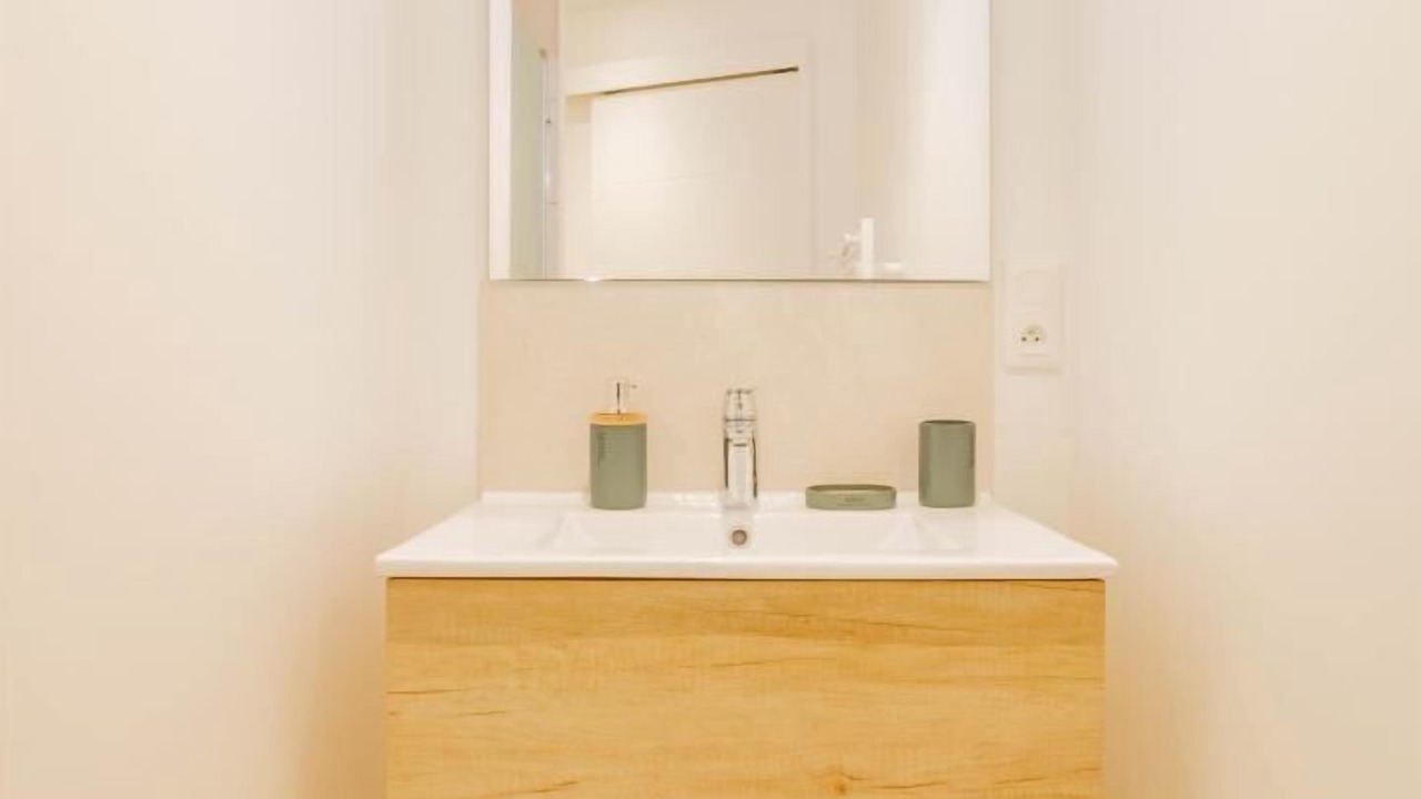 Photo of Bathroom in Chatenoy-le-Royal