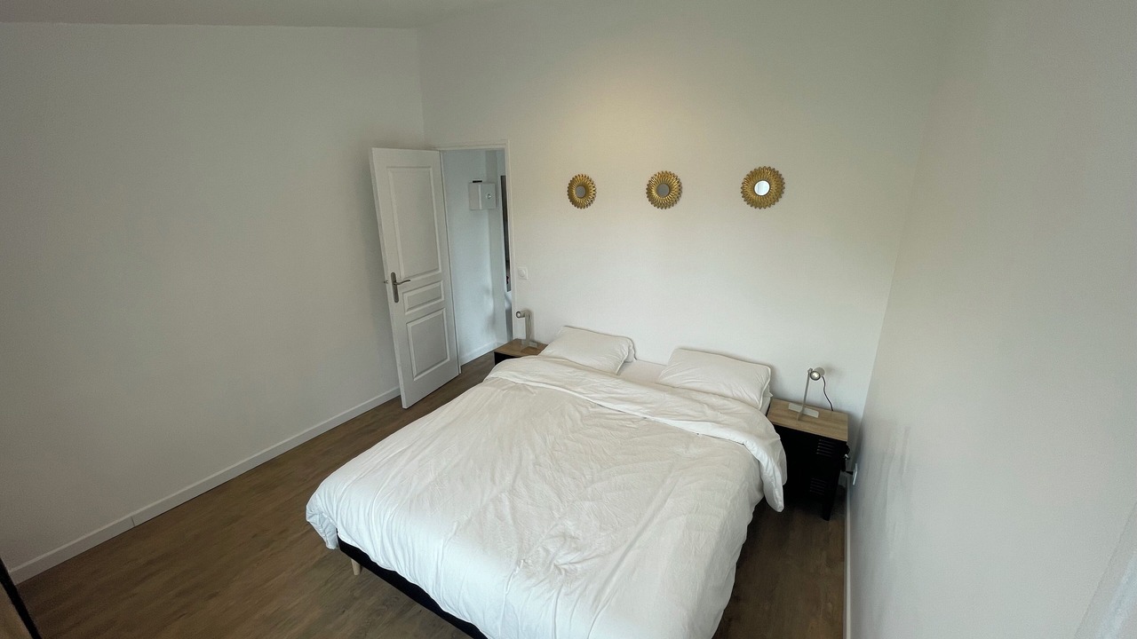 Photo of Bedroom in Quartier Massy-Opera I