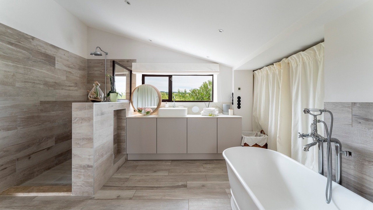 Photo of Bathroom in Modene