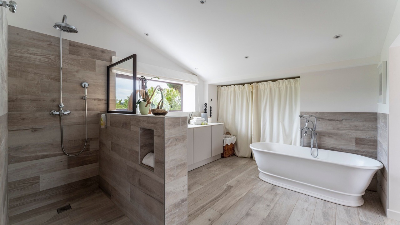 Photo of Bathroom in Modene