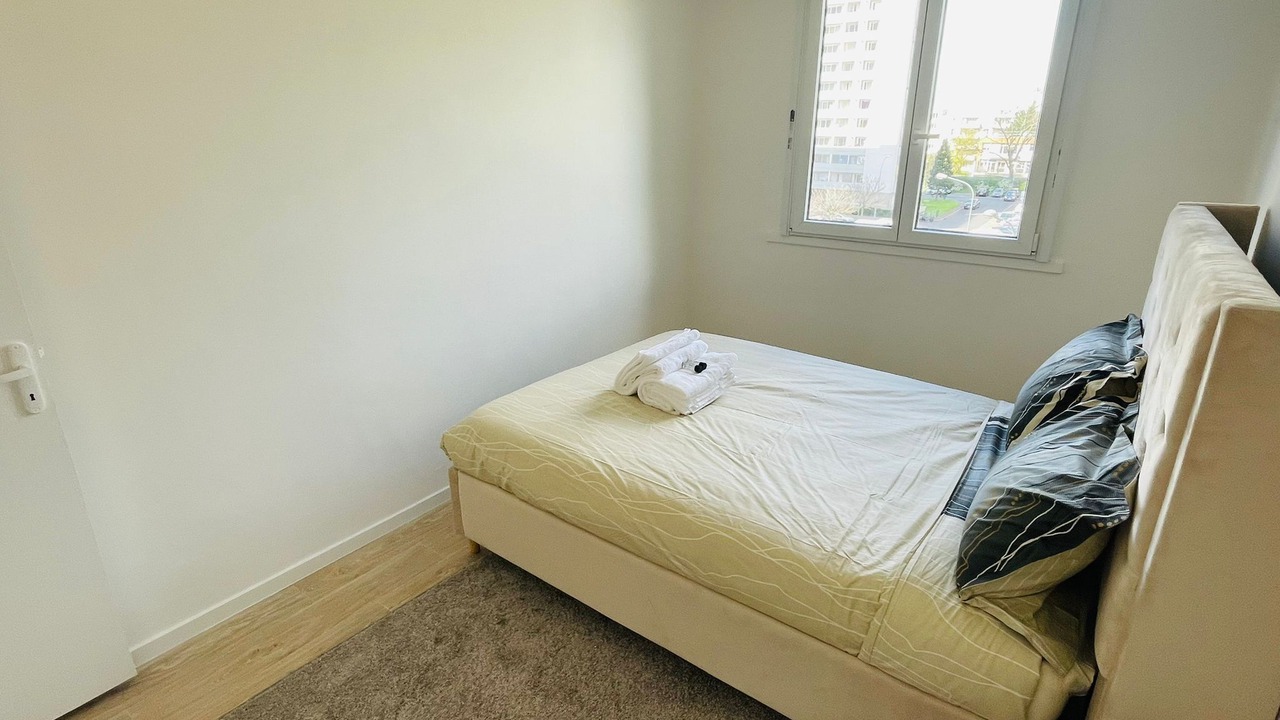 Photo of Bedroom in Mont-Mesly