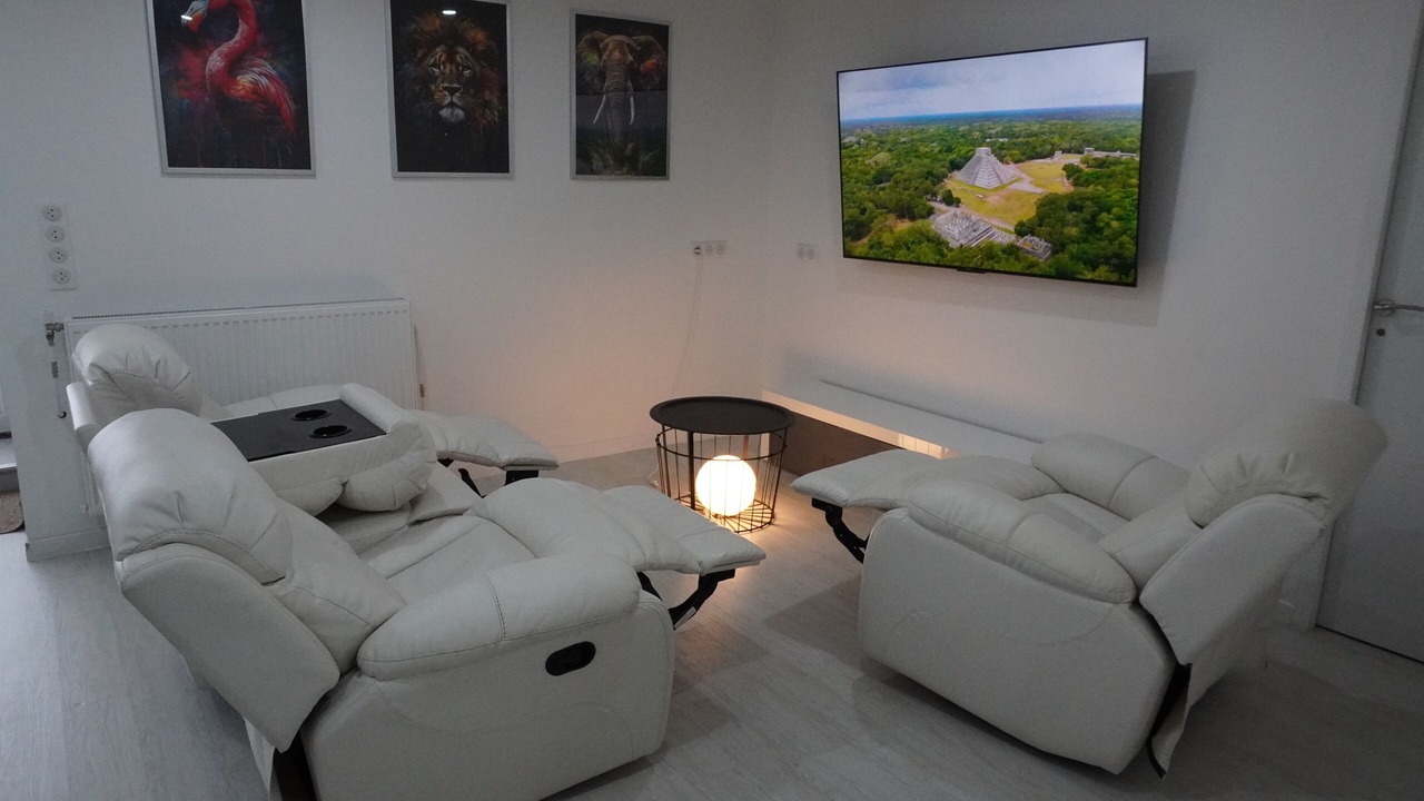 Photo of Livingroom in Mons - Plaine basse