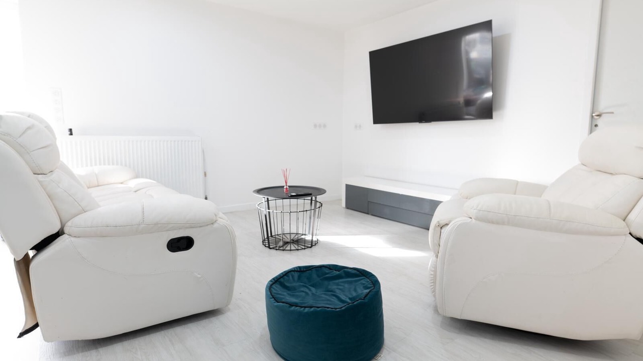 Photo of Livingroom in Mons - Plaine basse