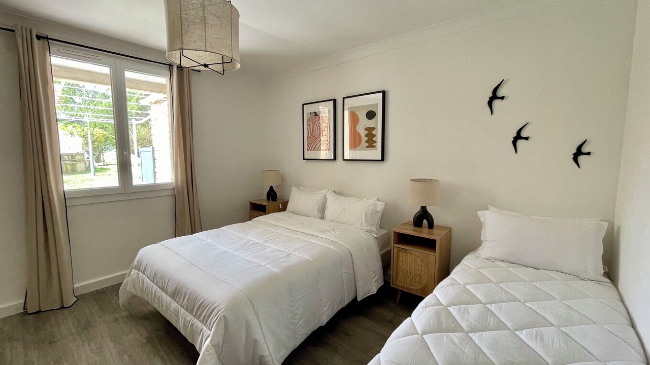 Photo of Bedroom in La Roque-sur-Pernes