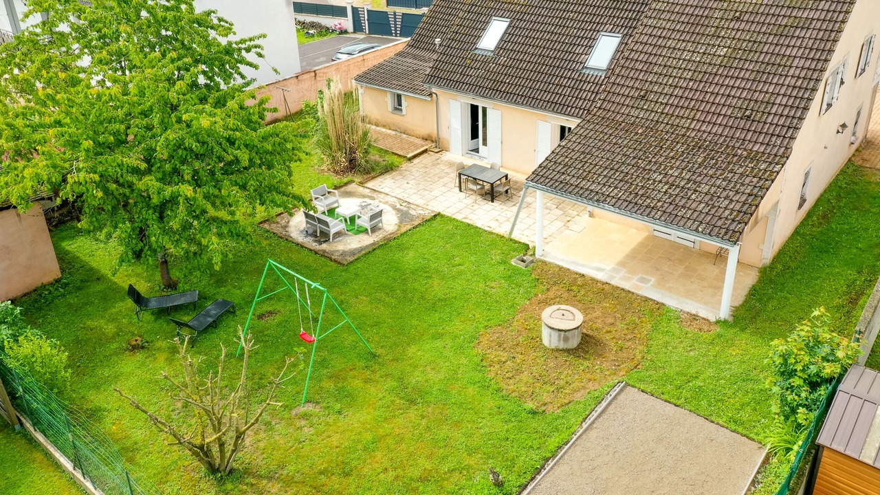 Photo of Patio Balcony in Ladoix-Serrigny