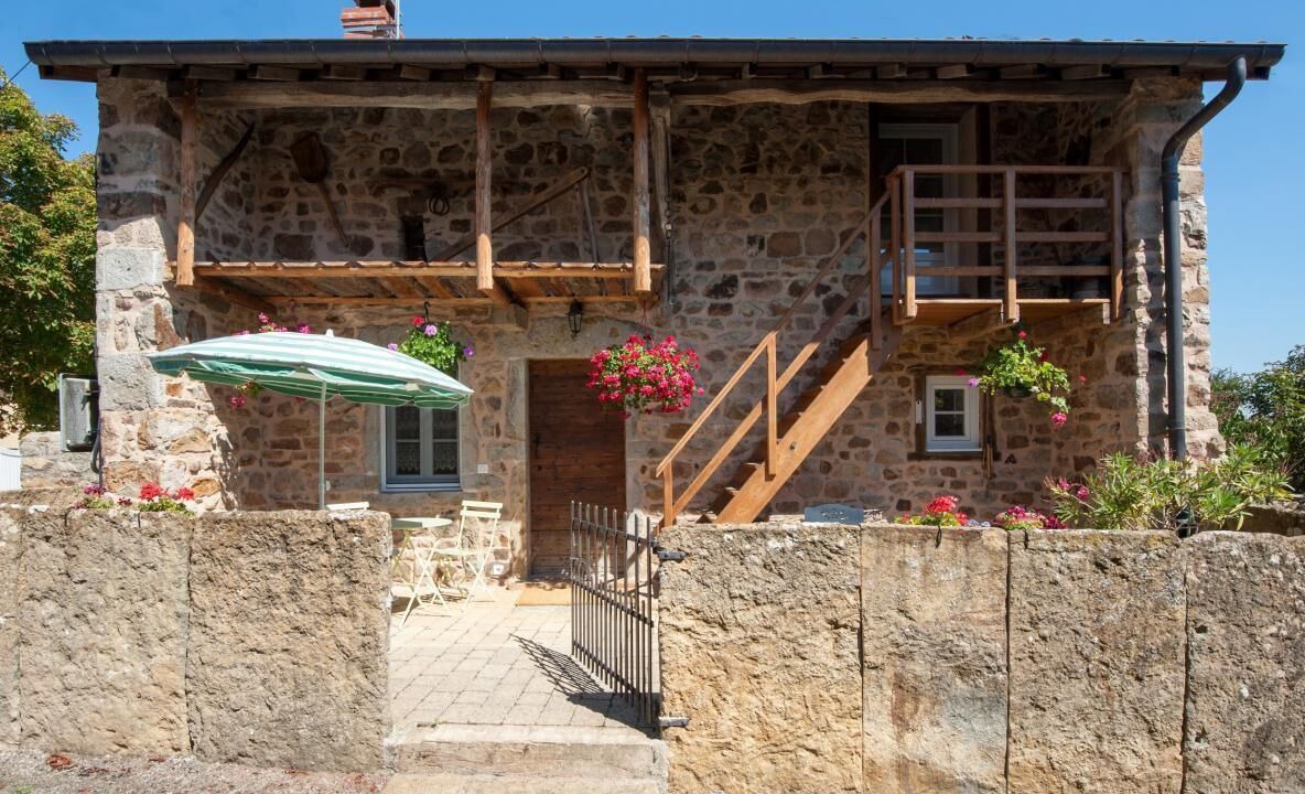 Photo of Outdoor in Montagny-sur-Grosne
