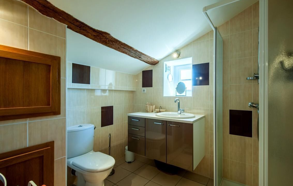 Photo of Bathroom in Montagny-sur-Grosne