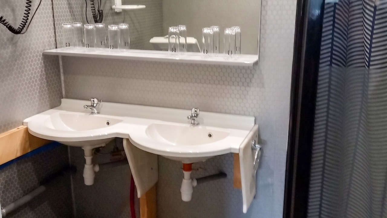 Photo of Bathroom in Echenans
