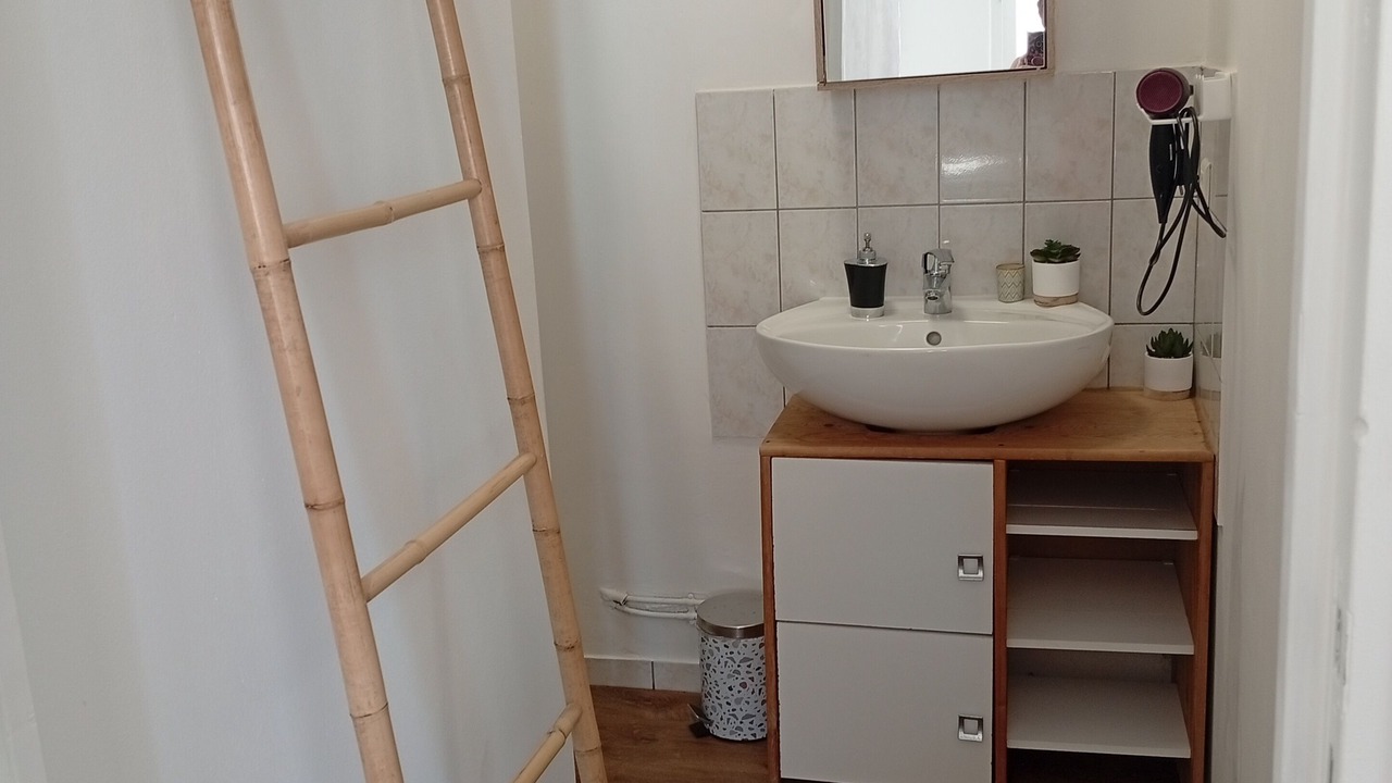 Photo of Bathroom in Trezelles