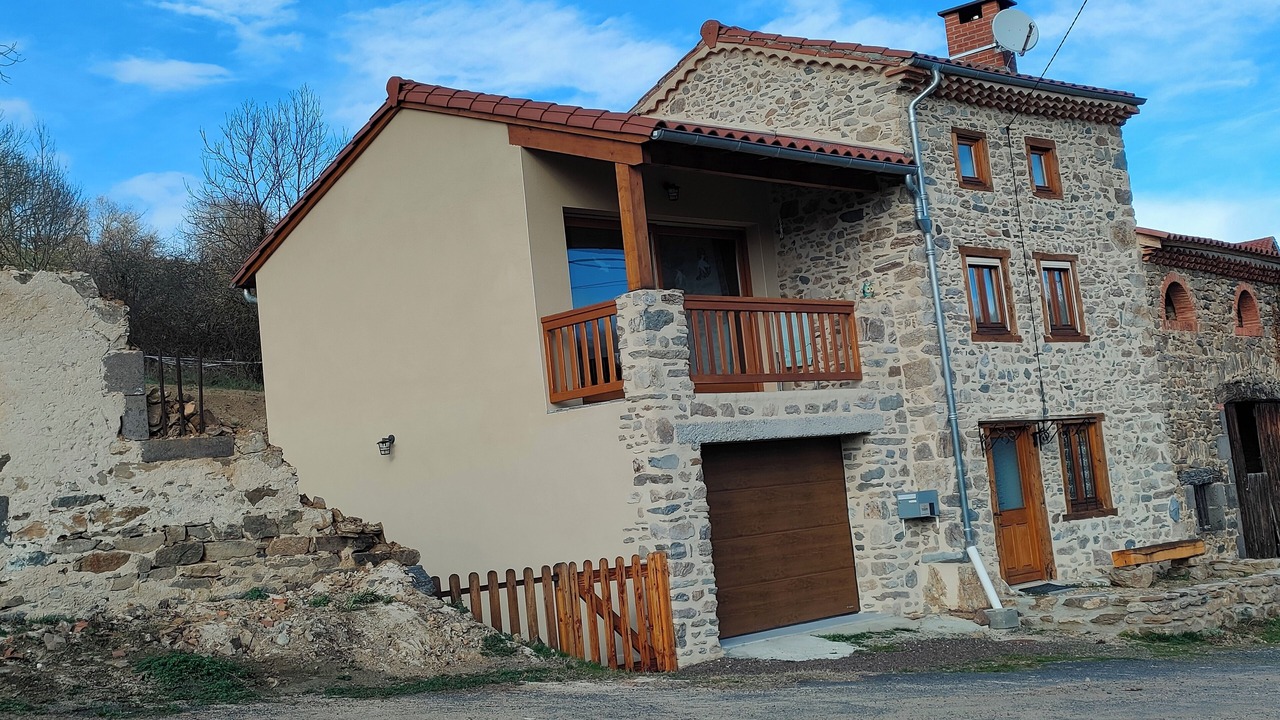 Photo of Outdoor in Saint-Privat-du-Dragon