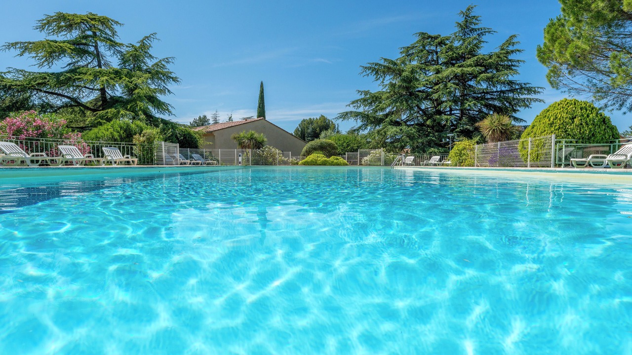 Photo of Outdoor in La Roque-sur-Pernes