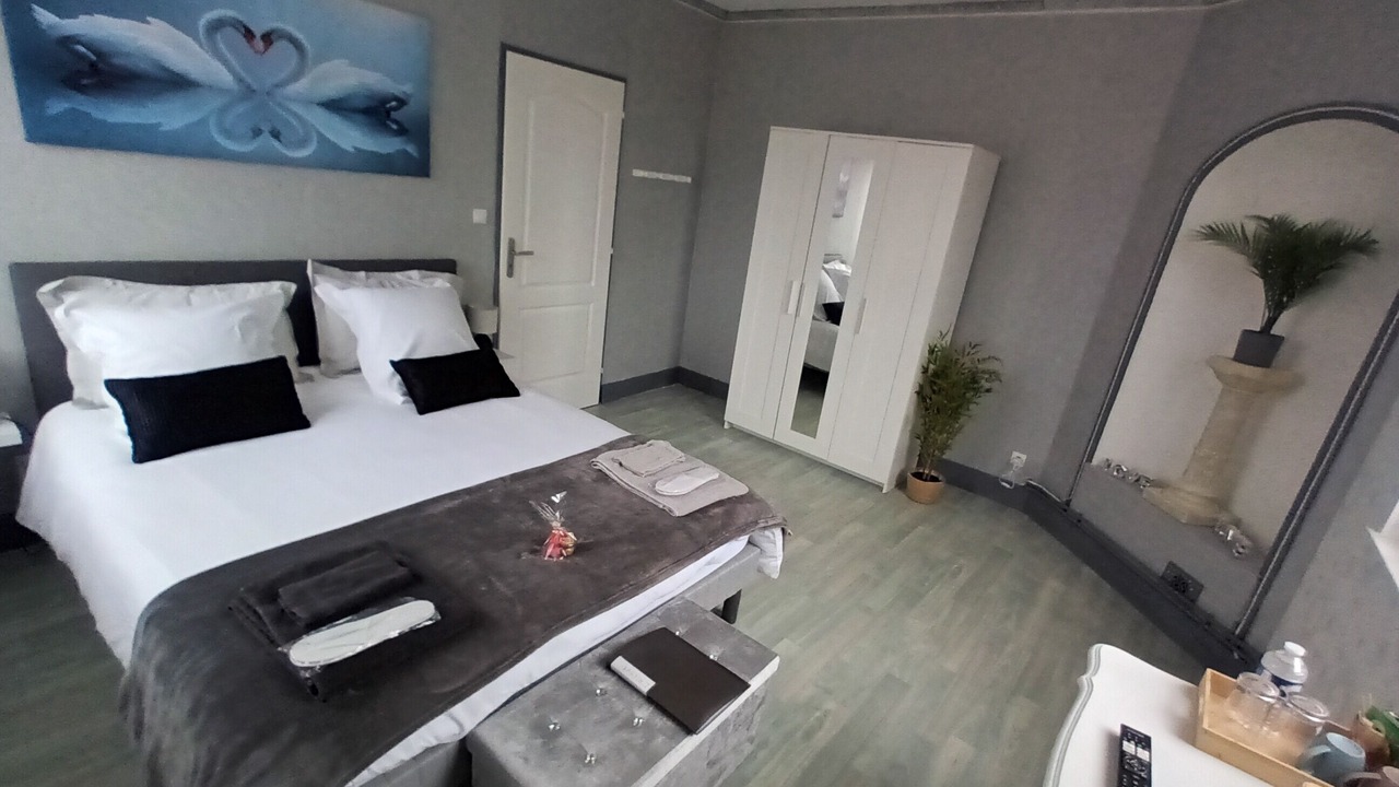 Photo of Bedroom in Les Bordes