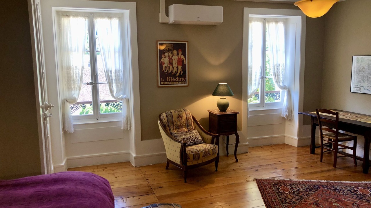 Photo of Bedroom in Nevy-sur-Seille