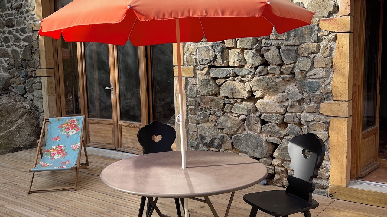 Photo of Outdoor in Saint-Cyr-le-Chatoux