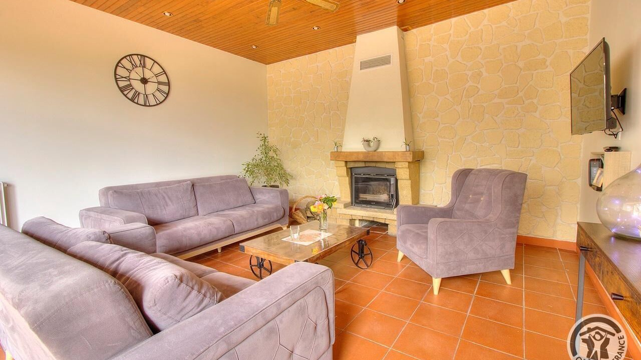 Photo of Livingroom in Chiroubles