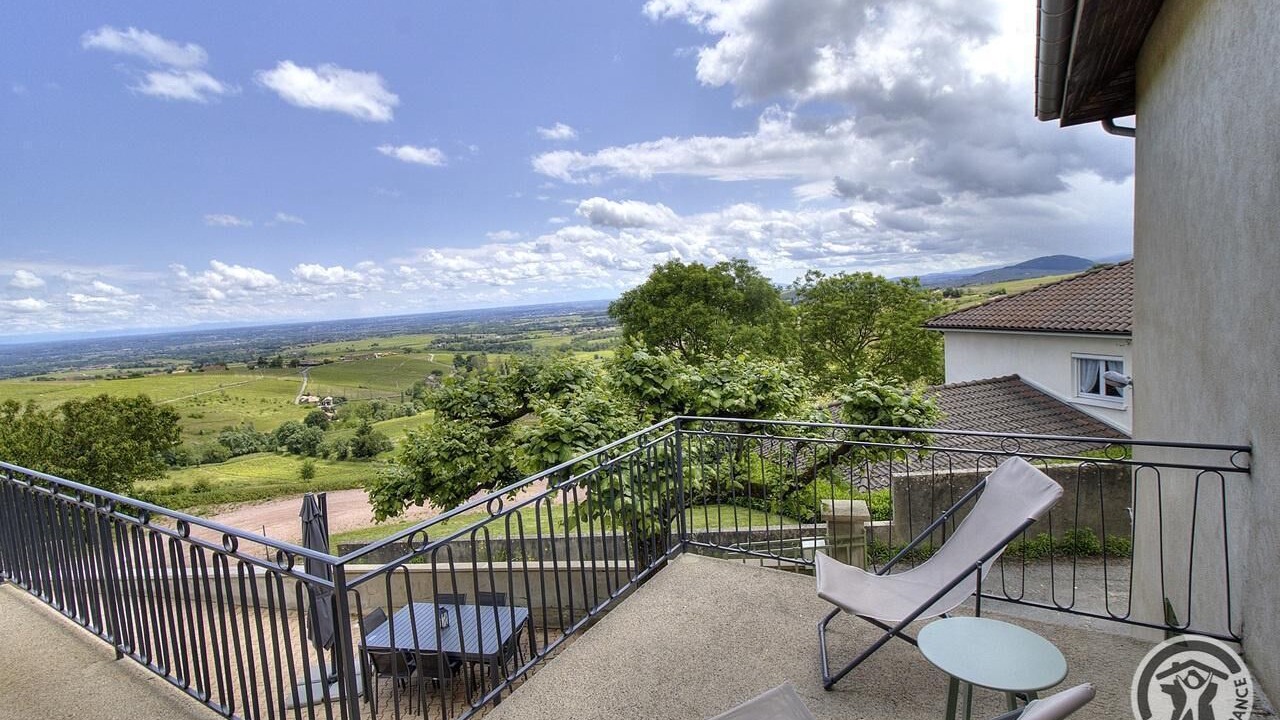 Photo of Patio Balcony in Chiroubles