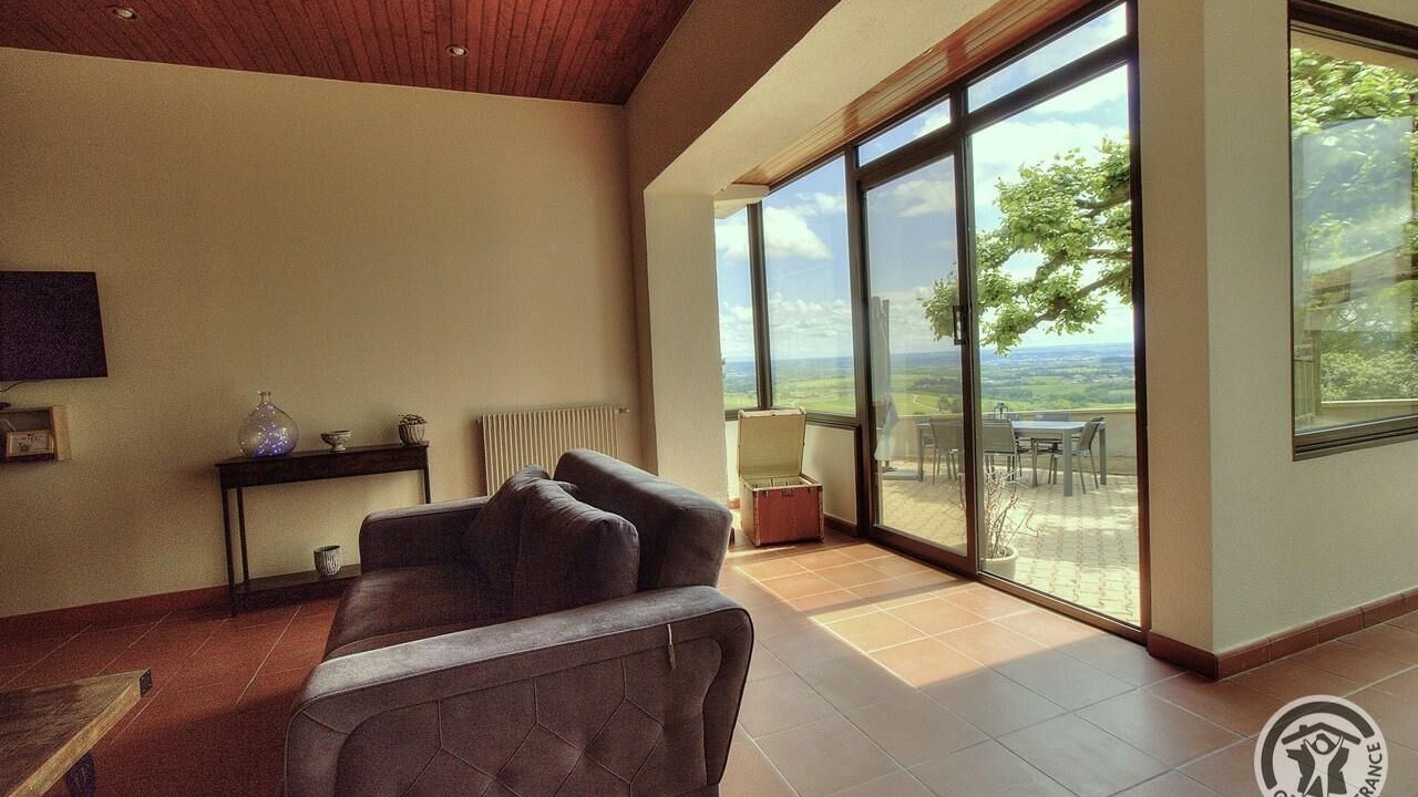 Photo of Livingroom in Chiroubles