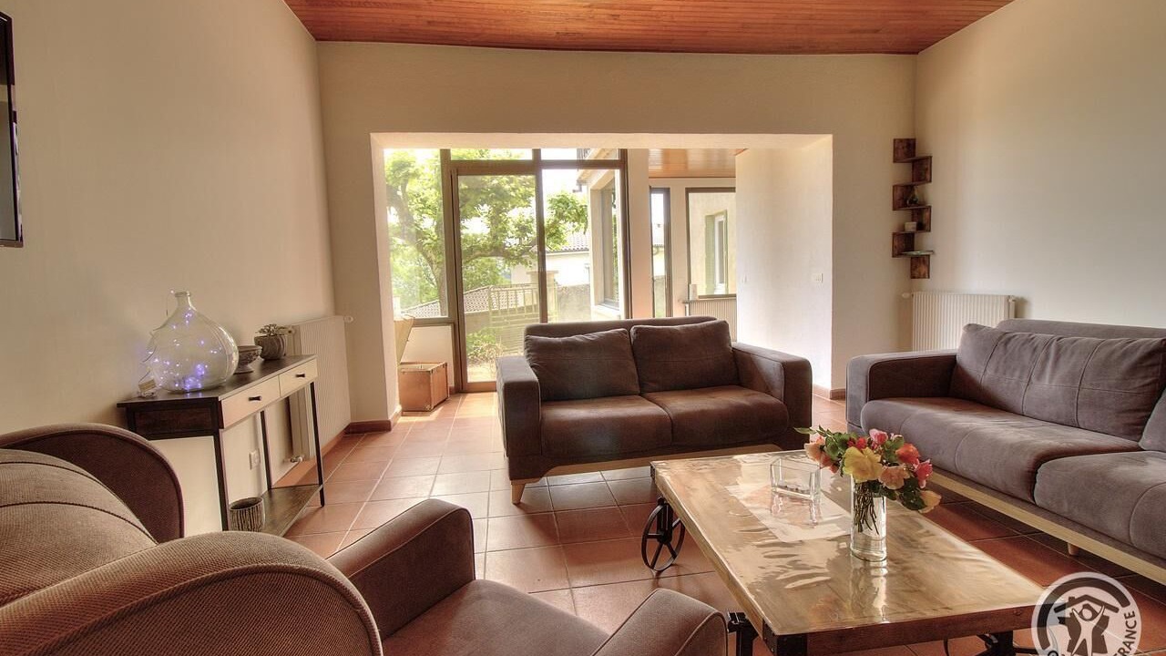 Photo of Livingroom in Chiroubles