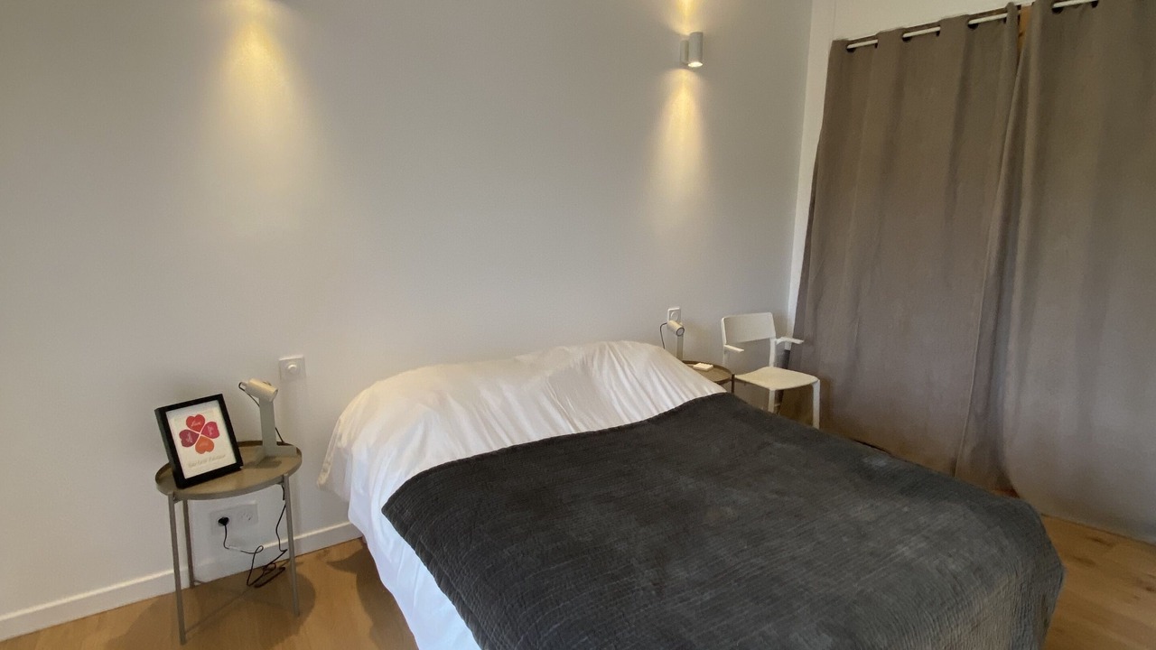 Photo of Bedroom in Saint-Pierre-de-Vassols