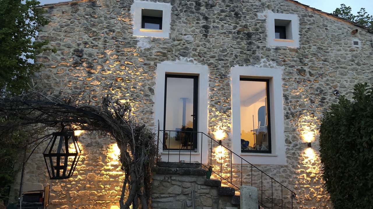 Photo of Outdoor in Saint-Pierre-de-Vassols
