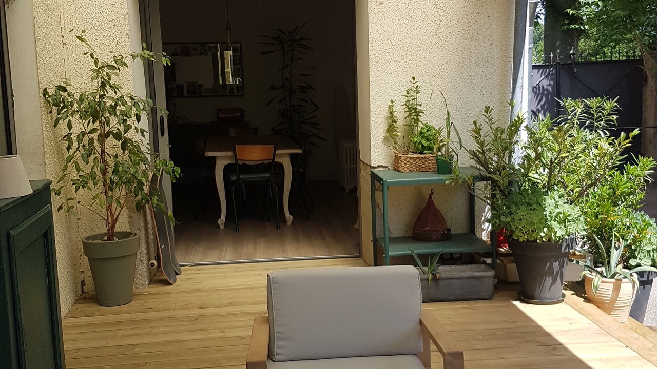 Photo of Outdoor in Crest