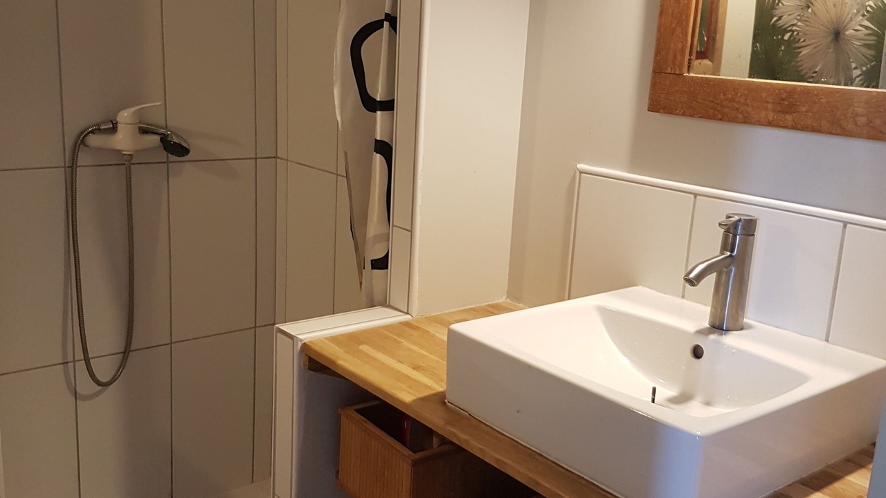 Photo of Bathroom in Crest