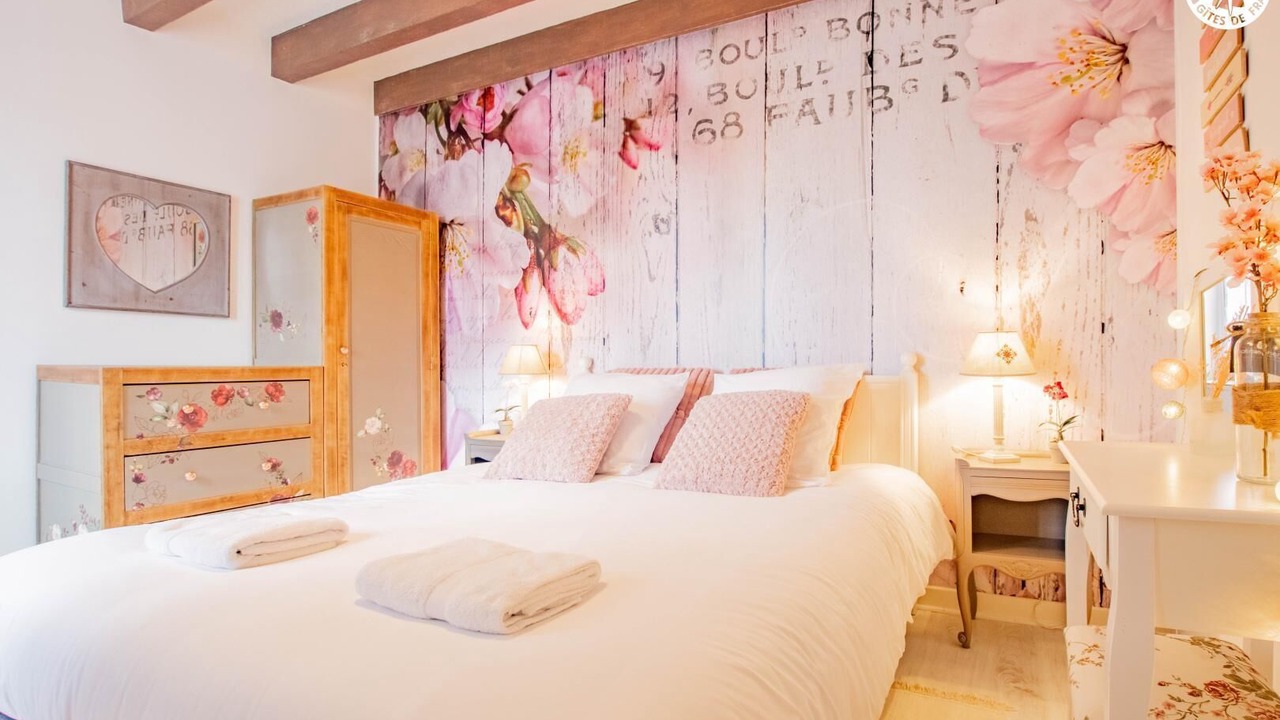 Photo of Bedroom in Tournus