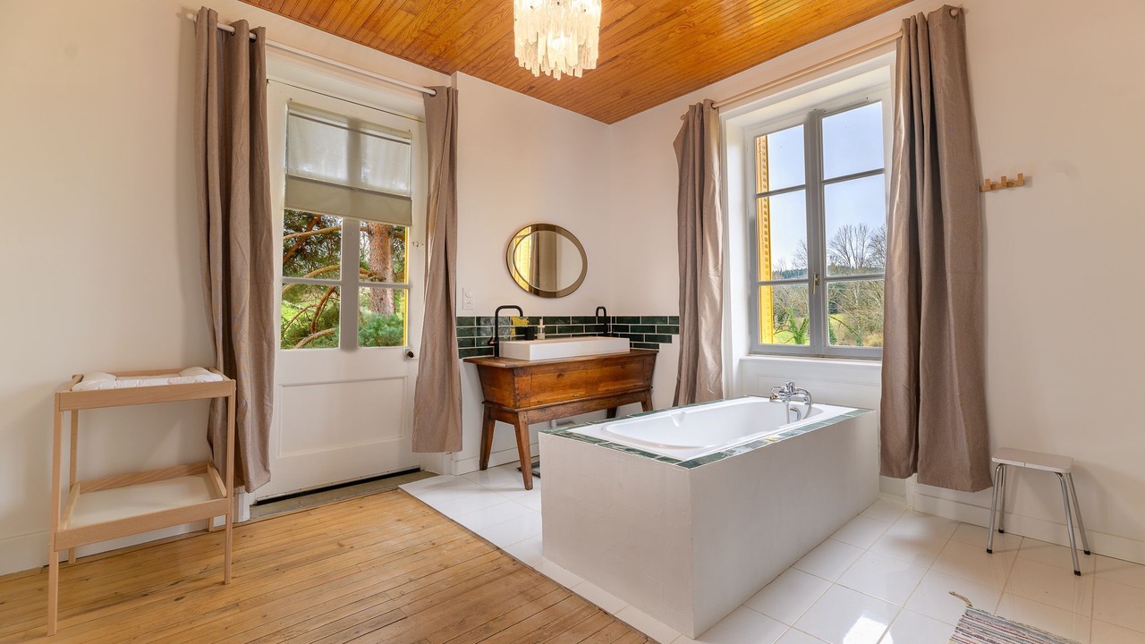 Photo of Bathroom in Saint-Igny-de-Vers