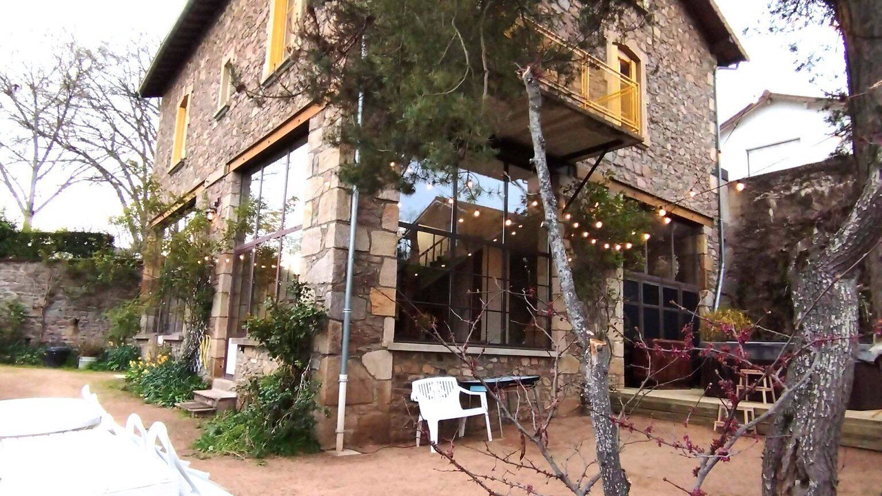 Photo of Patio Balcony in Saint-Igny-de-Vers