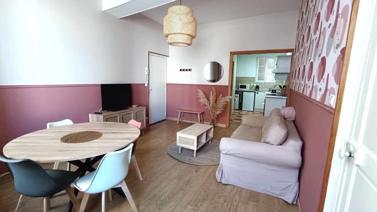 Photo of Livingroom in Avallon