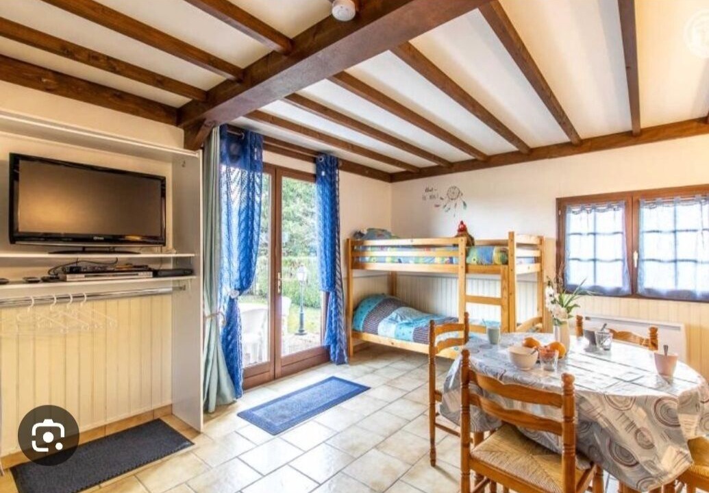 Photo of Bedroom in Toulon-sur-Arroux