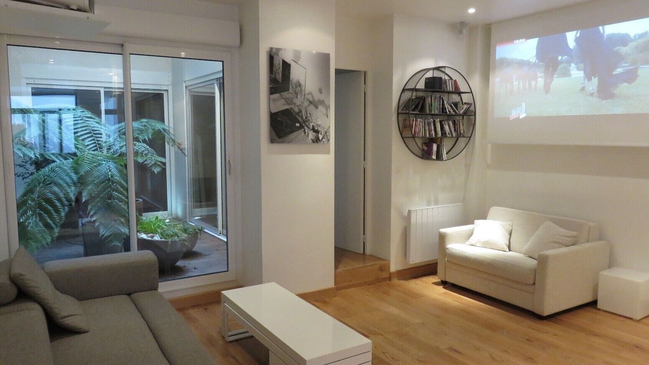 Photo of Livingroom in Quartier Sainte-Marguerite