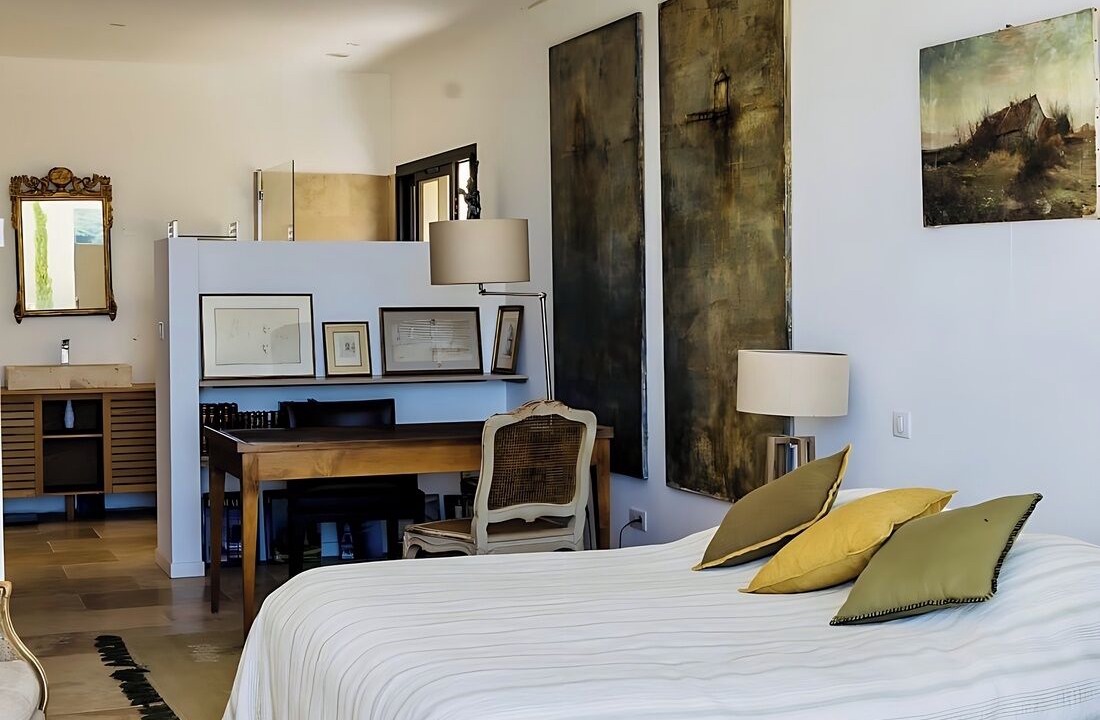 Photo of Bedroom in Montbrison-sur-Lez