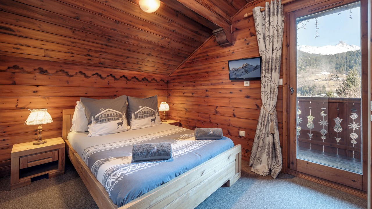 Photo of Bedroom in Les Allues