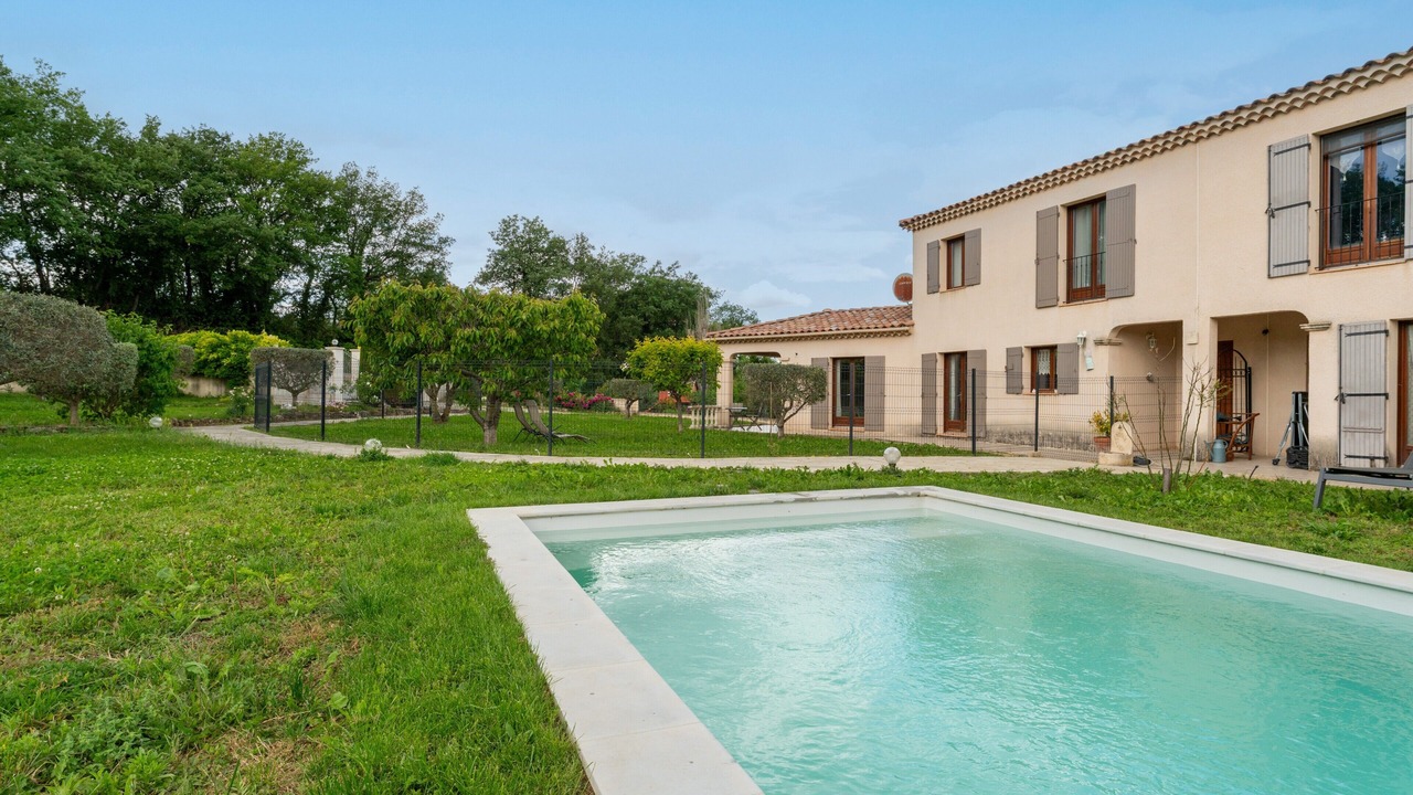 Photo of Outdoor in Malemort-du-Comtat