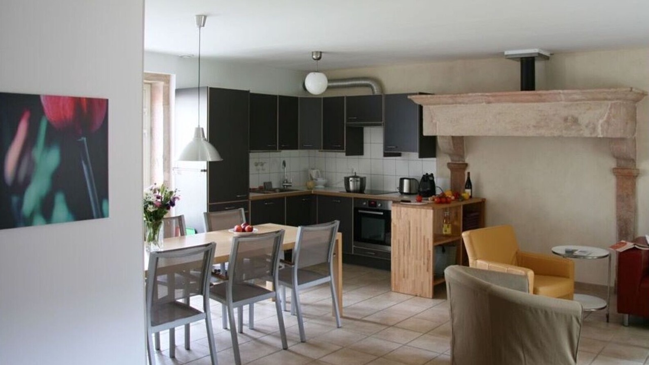Photo of Livingroom in Cuisery