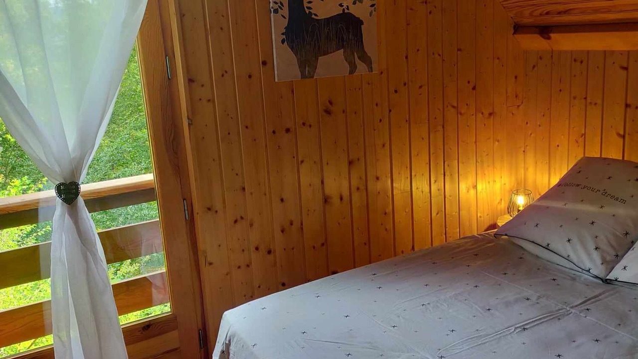 Photo of Bedroom in Saint-Antheme