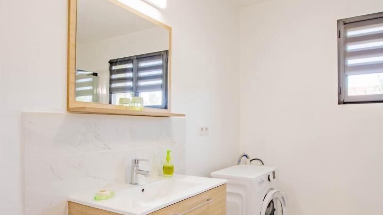 Photo of Bathroom in Messey-sur-Grosne
