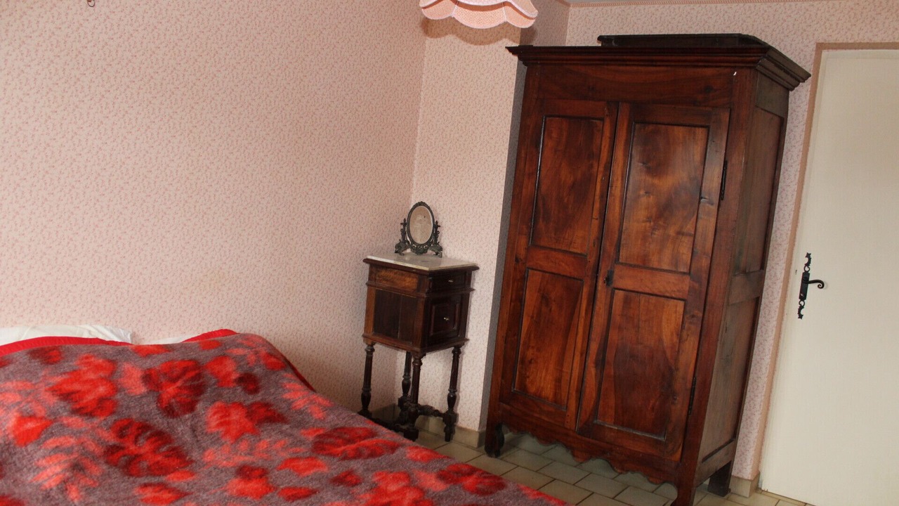 Photo of Bedroom in Entrechaux