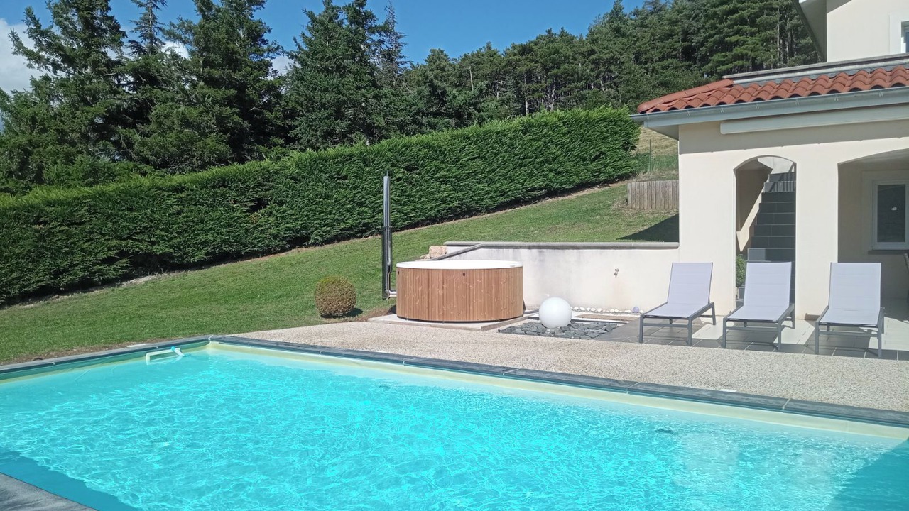Photo of Outdoor in Sainte-Croix-en-Jarez