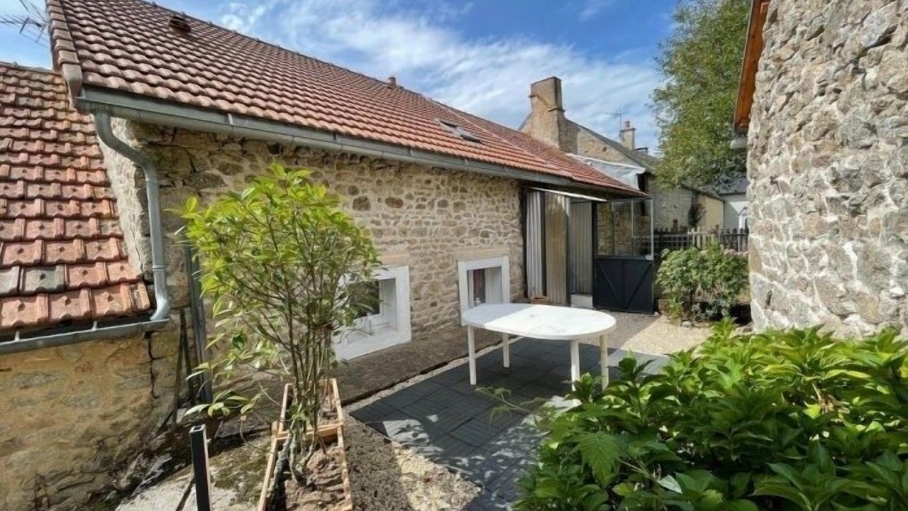 Photo of Patio Balcony in Montsauche-les-Settons