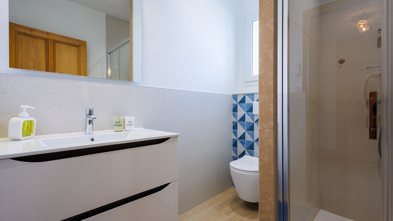 Photo of Bathroom in Cairanne