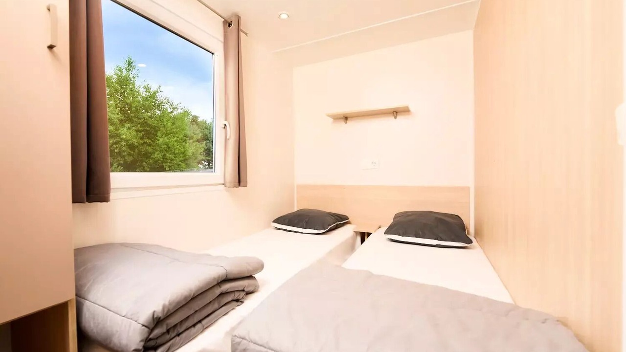 Photo of Bedroom in Malemort-du-Comtat