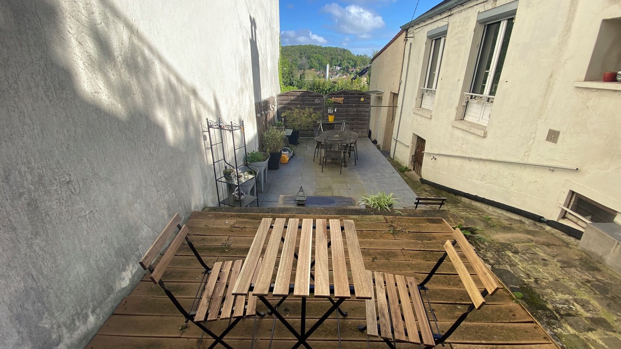 Photo of Outdoor in Orsay