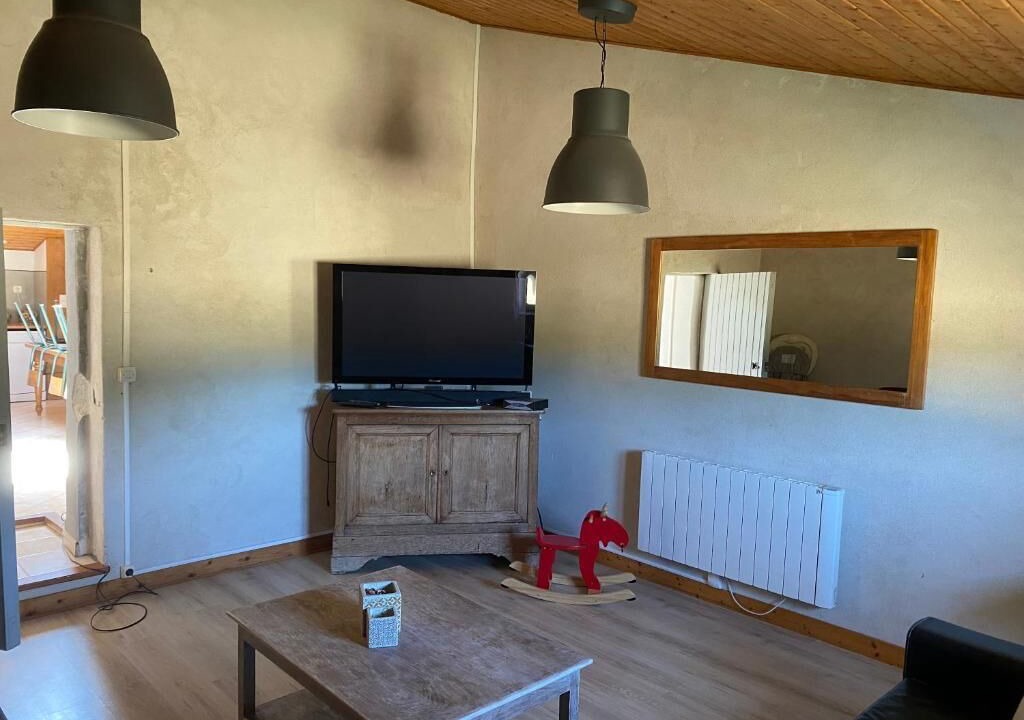 Photo of Livingroom in Puy-Saint-Martin