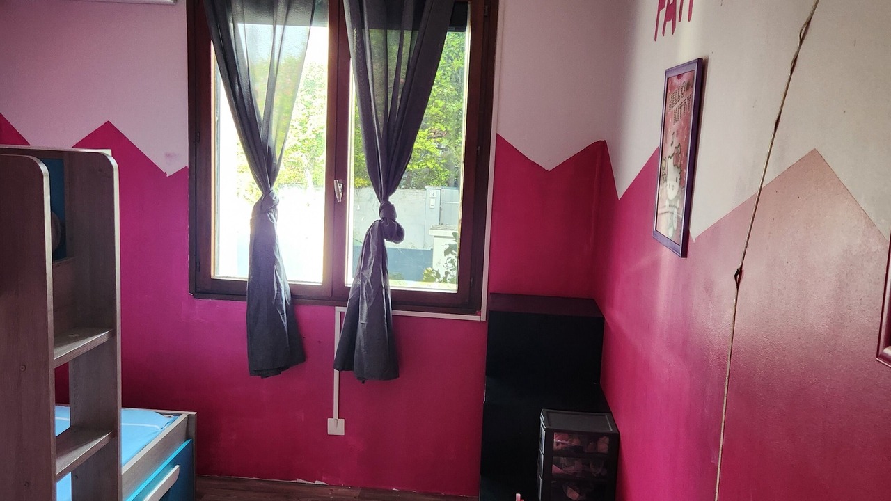 Photo of Bedroom in Athis-Mons