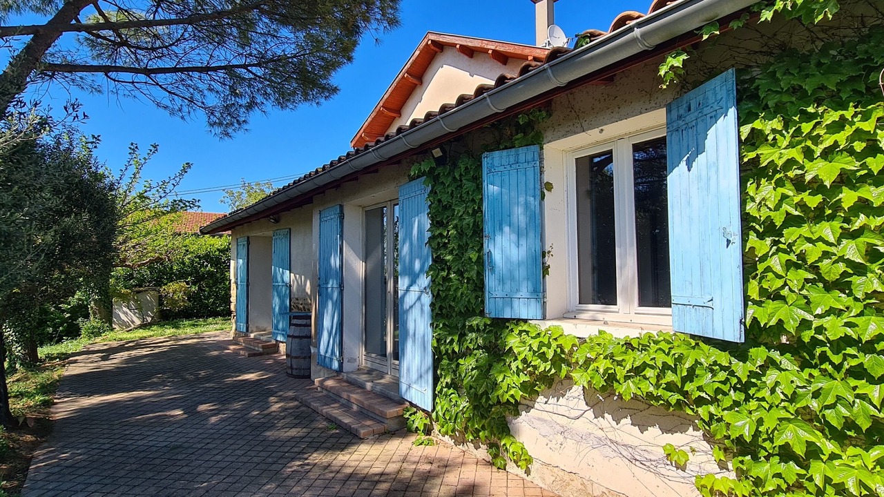 Photo of Outdoor in Albon